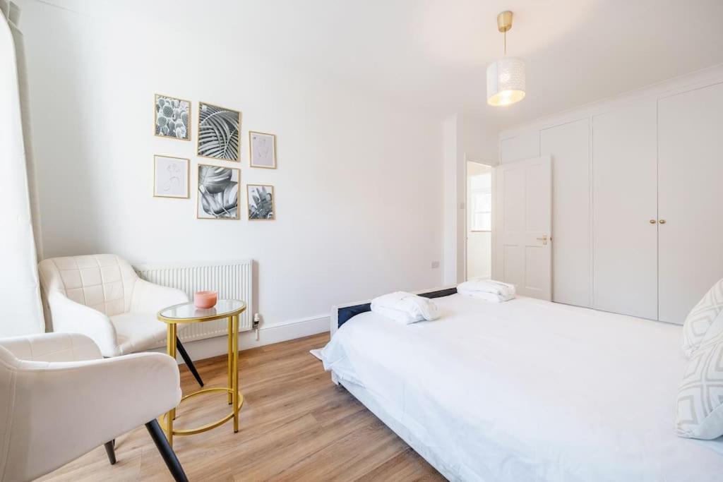 ロンドン House 10 Mins To Tower Bridge Hot Tub & Parkingヴィラ エクステリア 写真